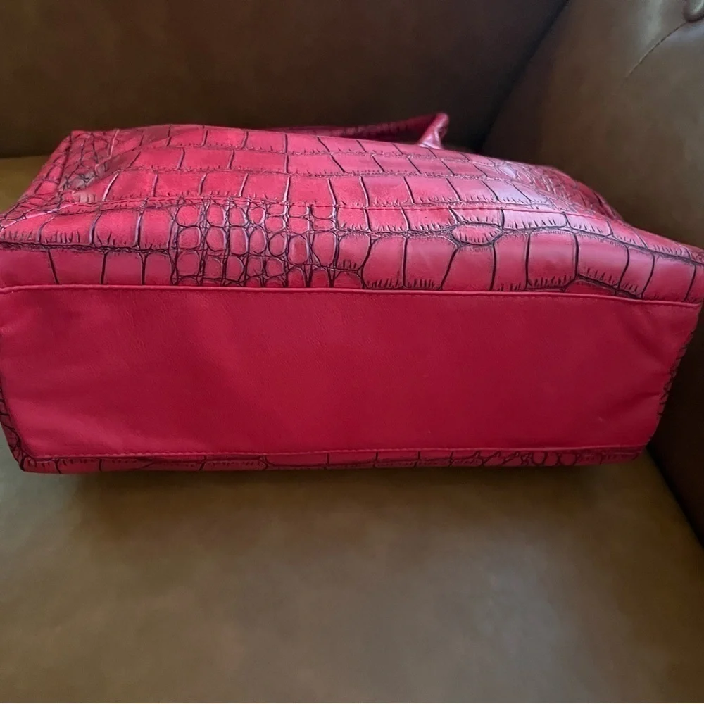 Women’s Red Crocodile Alligator Print Satchel Top Handle Purse Tote Bag